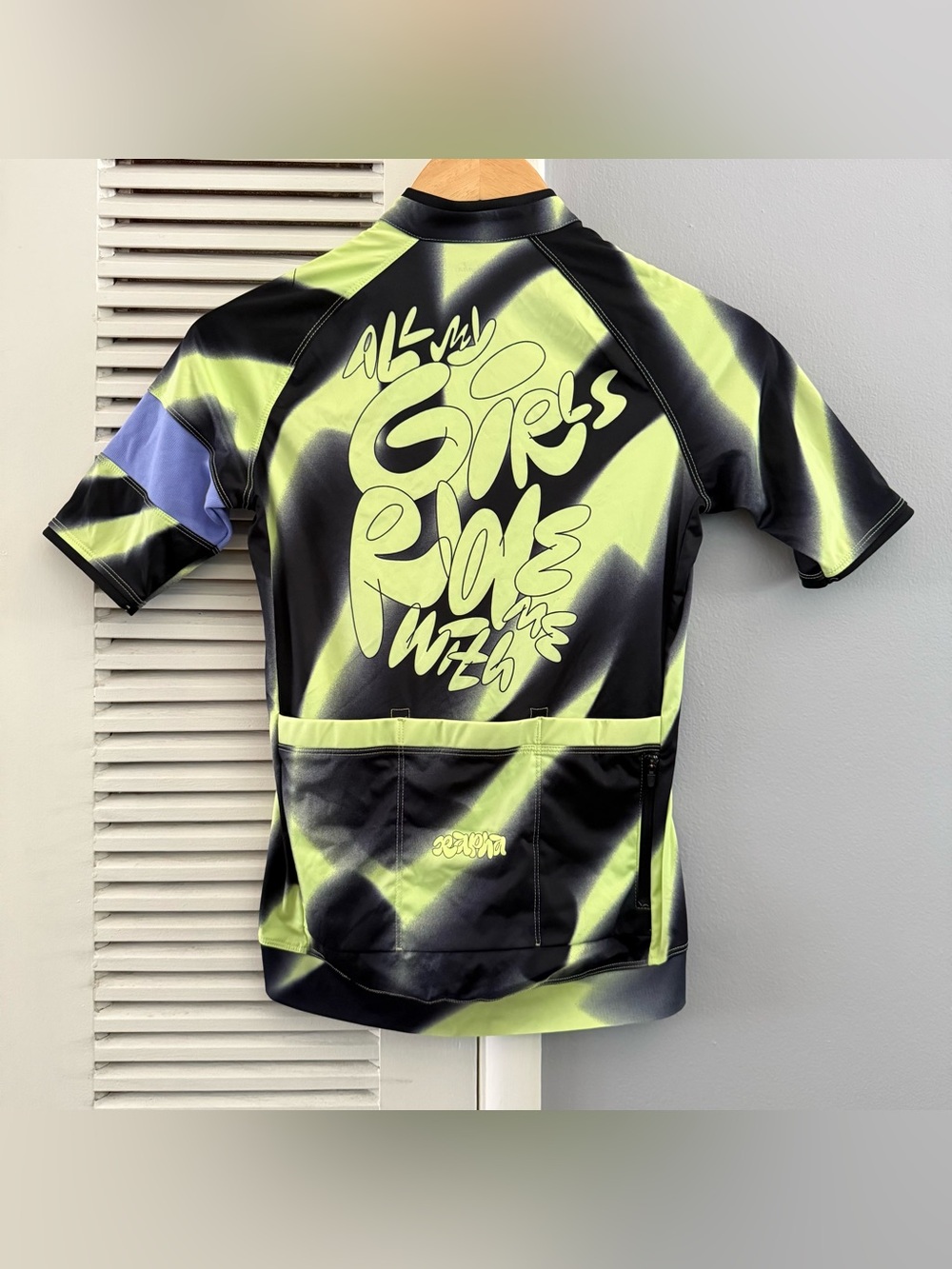 Rapha ‘All My Girls Ride With Me' Cycling Jersey Zuzanna Rogatty Size XS
